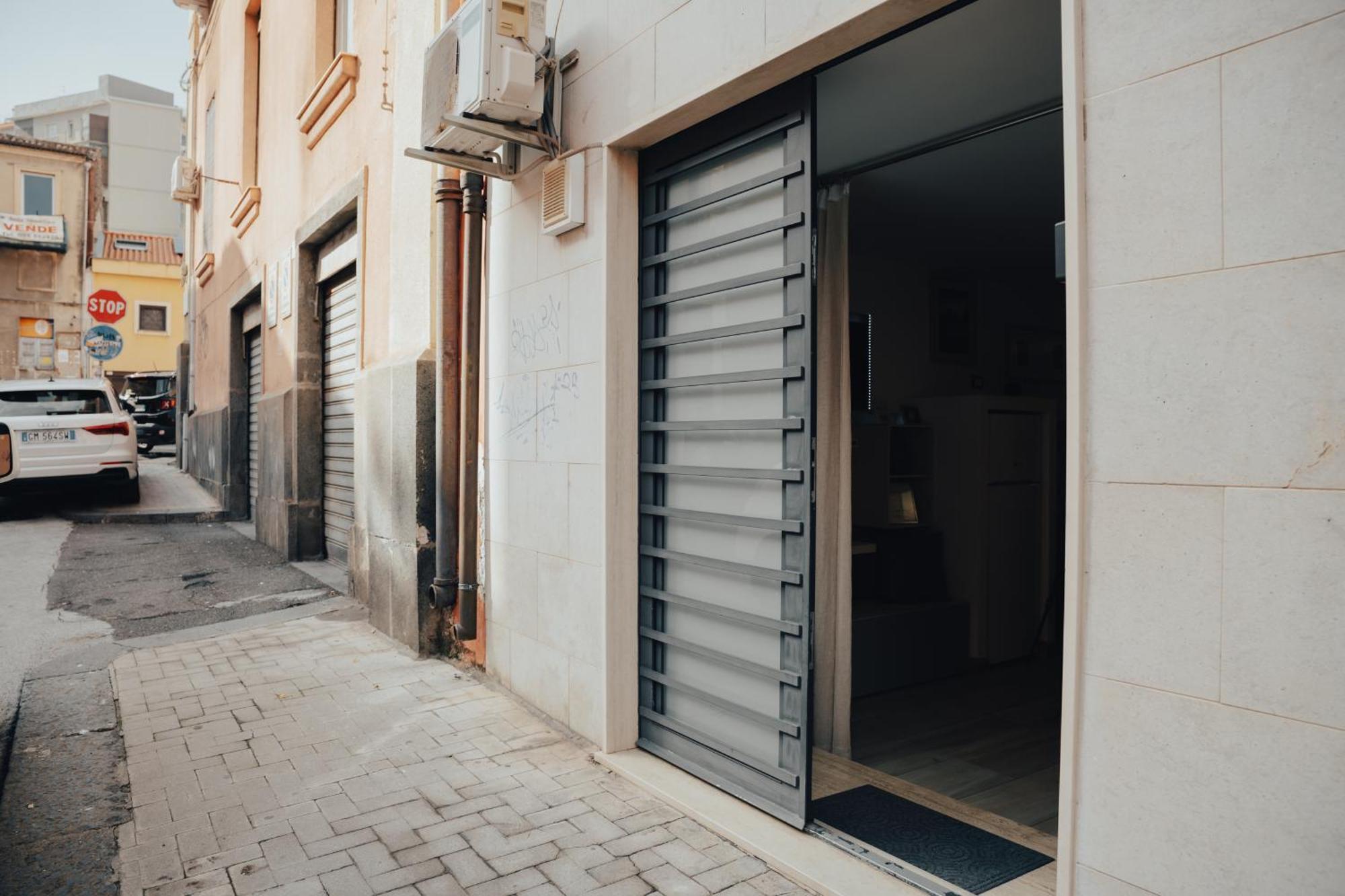 Catanese Proverb'S House - Via Napoli - Ground Floor Exterior photo